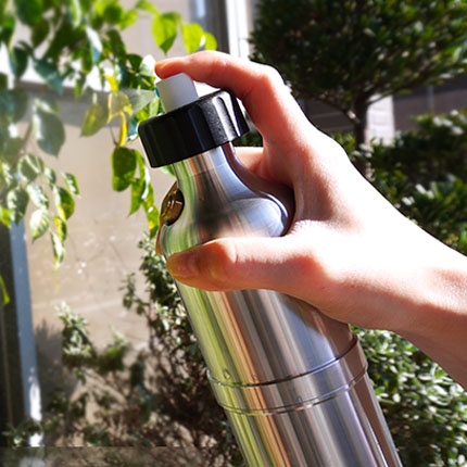 Refillable Spray Can